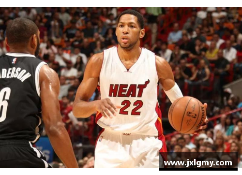 精彩瞬间回放：NBA篮球赛视频集锦，全场精华一览无余 - 副本